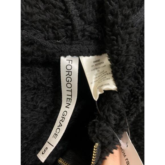 Forgotten grace black white colorblock long sleeve hoodie plush pullover‎ Small - Picture 2 of 4